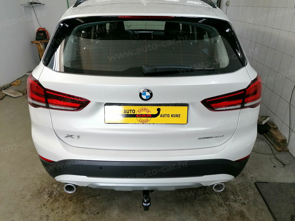 BMW X1, F48, 2015./- | (VERTIKALNA AUTO KUKA - ORIS)